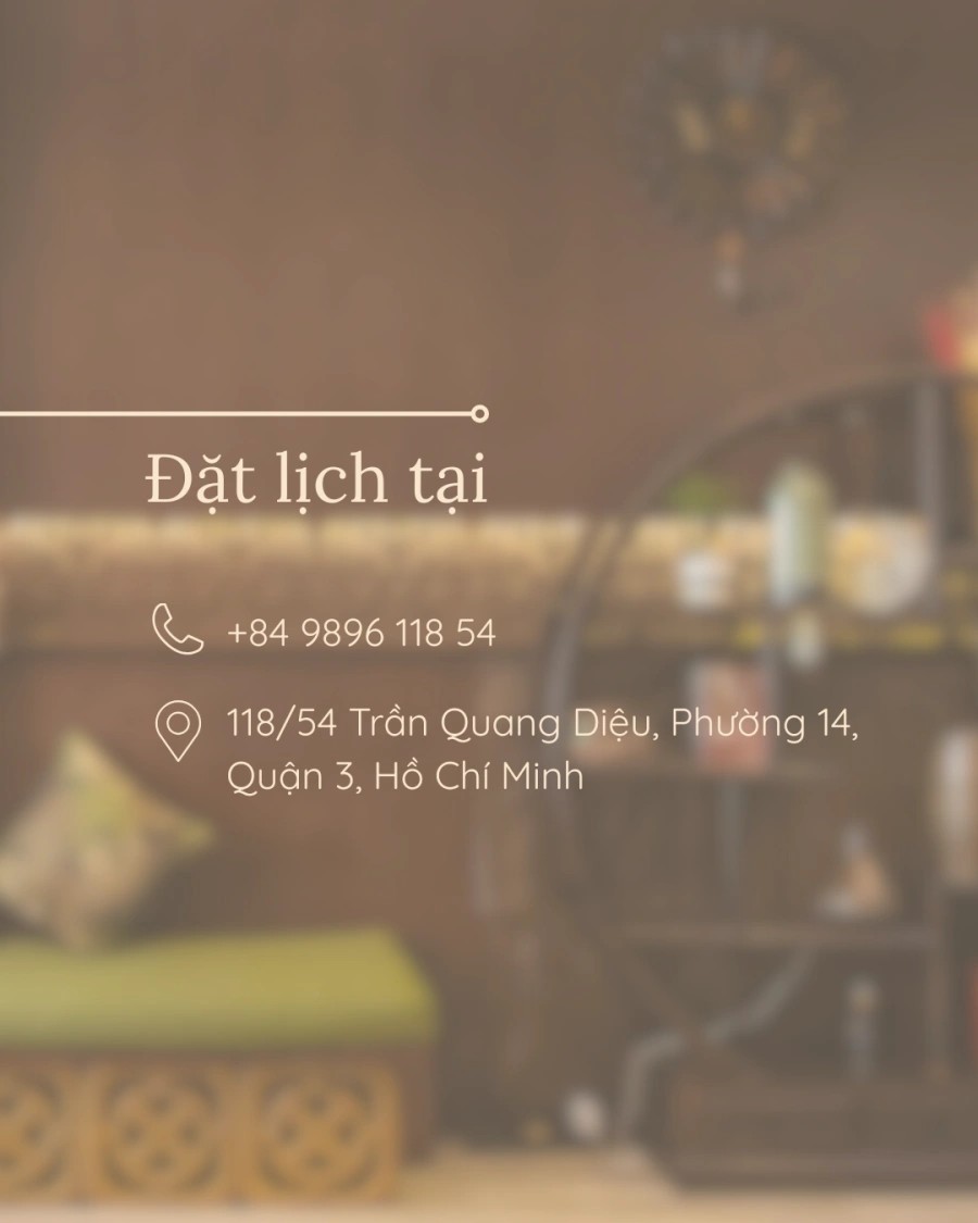 Đá bazan núi lửa được đặt chuẩn xác dọc sống lưng giúp sưởi ấm kinh lạc và giải phóng hàn khí tồn đọng